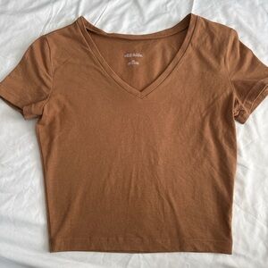 Wild Fable Women's Tan V-Neck Crop Top
